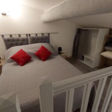 L'Appartement De L'Eglise サントマリー・ド・ラメール エクステリア 写真